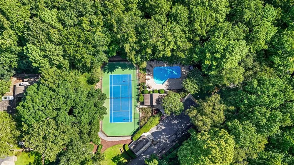 2709 Cumberland Court SE Smyrna, GA 30080