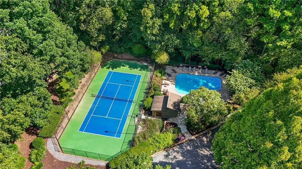 2709 Cumberland Court SE Smyrna, GA 30080