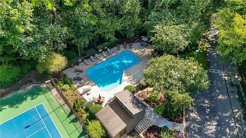 2709 Cumberland Court SE Smyrna, GA 30080