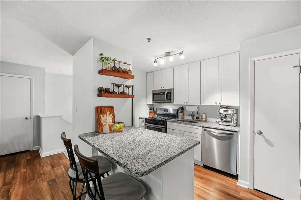 2709 Cumberland Court SE Smyrna, GA 30080