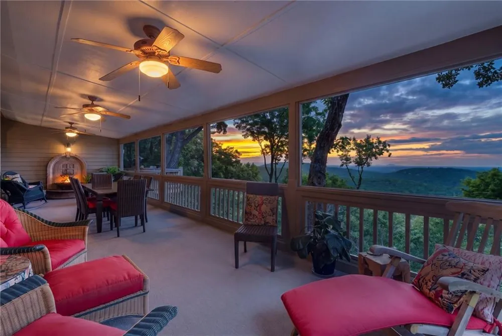 1104 Ridgeview Drive Big Canoe, GA 30143