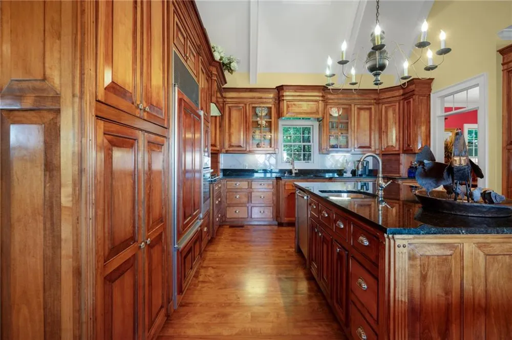 1104 Ridgeview Drive Big Canoe, GA 30143