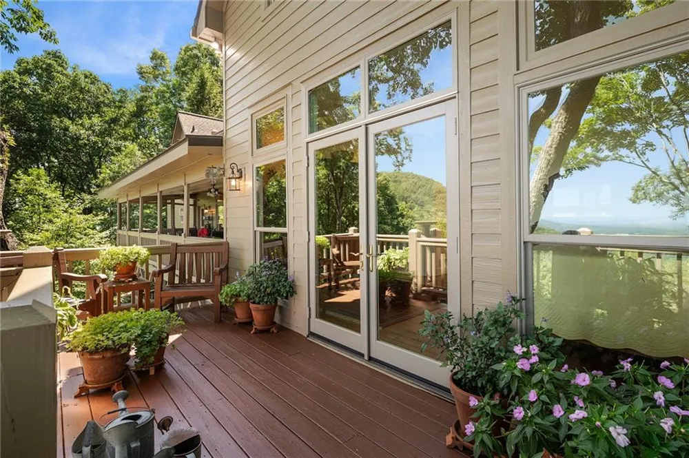 1104 Ridgeview Drive Big Canoe, GA 30143