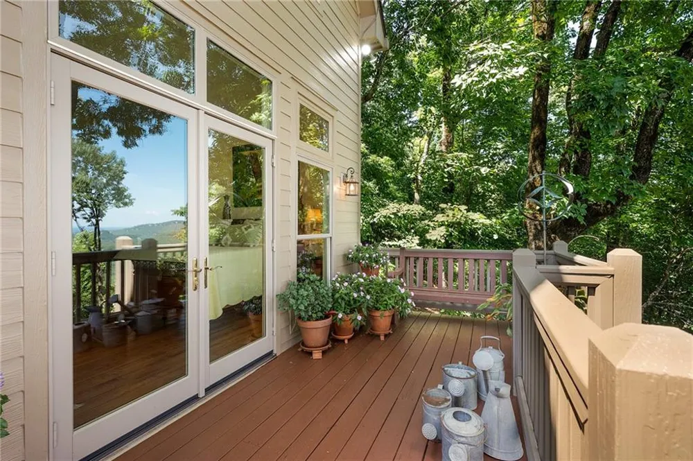 1104 Ridgeview Drive Big Canoe, GA 30143