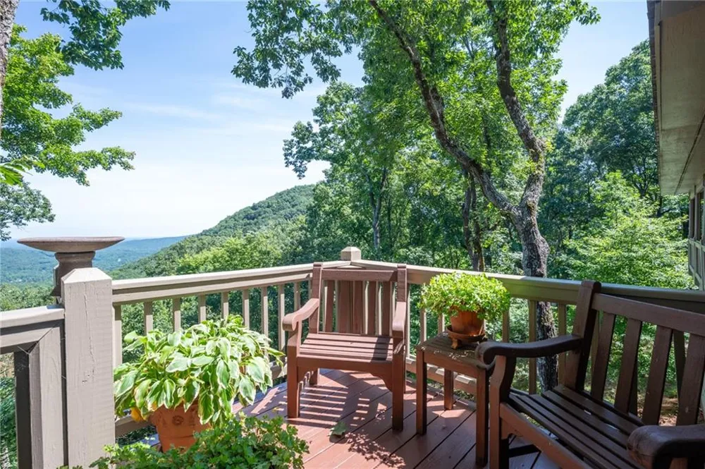 1104 Ridgeview Drive Big Canoe, GA 30143