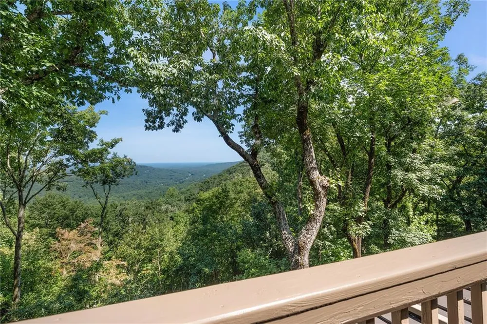 1104 Ridgeview Drive Big Canoe, GA 30143