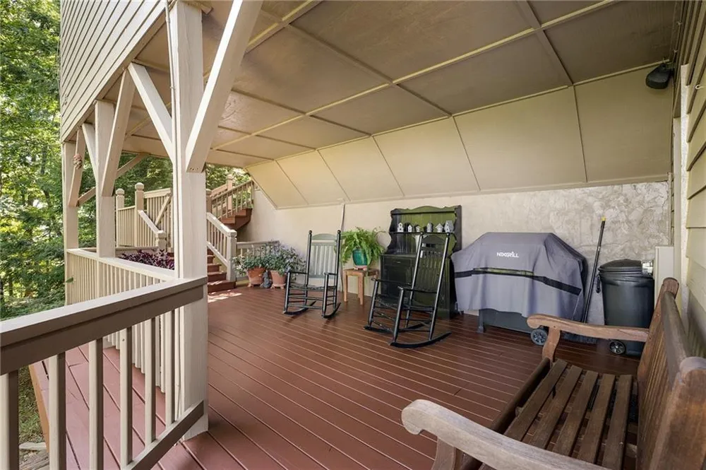 1104 Ridgeview Drive Big Canoe, GA 30143