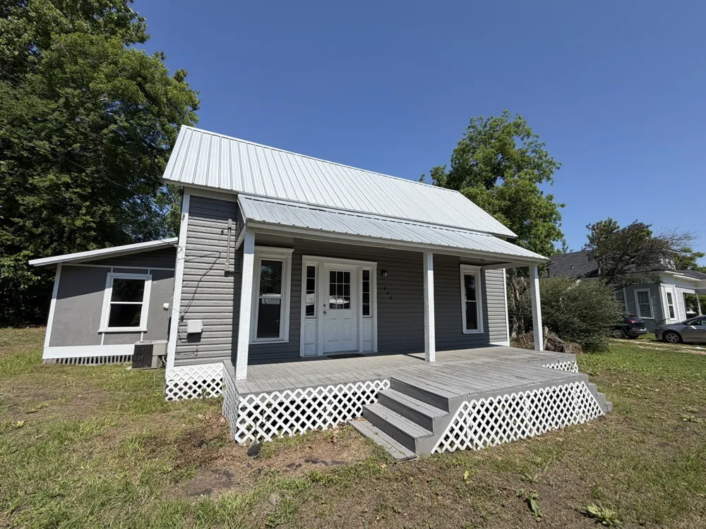 206 LIVE OAK Winnsboro, TX 75494
