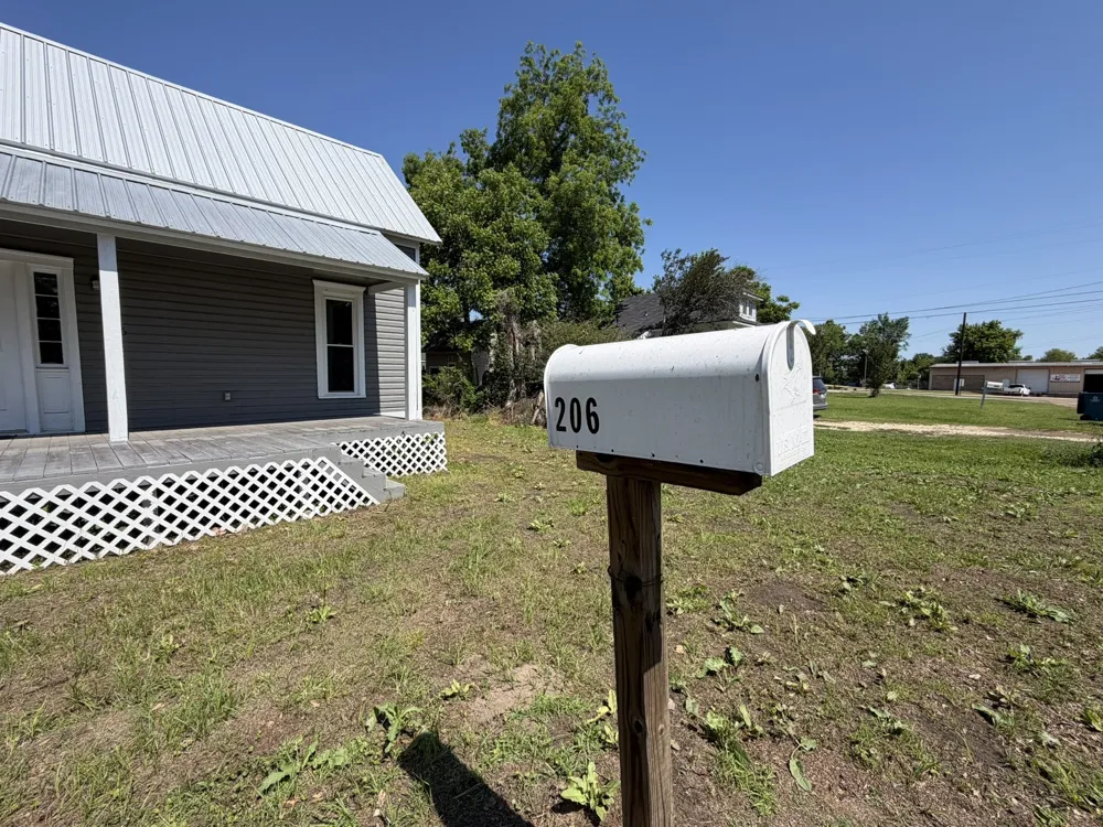 206 LIVE OAK Winnsboro, TX 75494