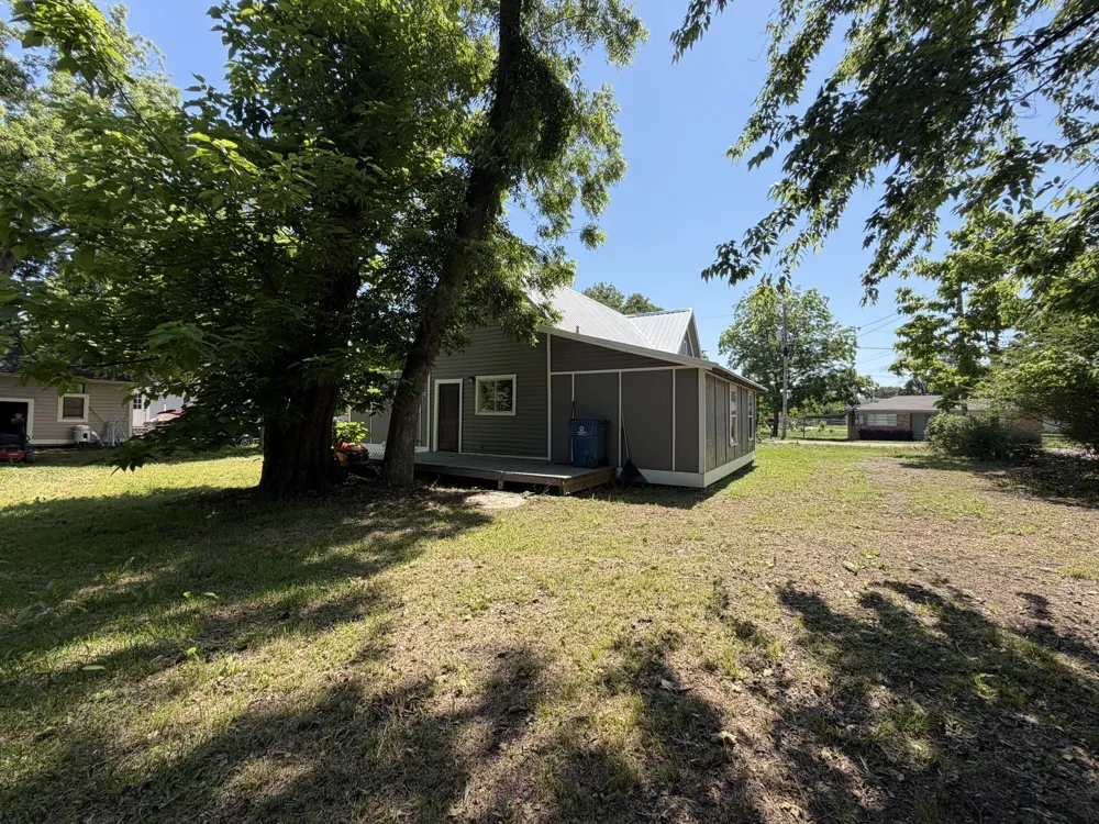 206 LIVE OAK Winnsboro, TX 75494