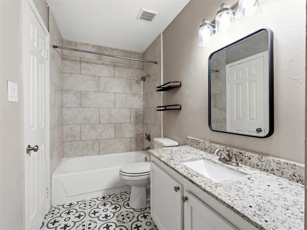 2905 Courtland Drive Dallas, TX 75287