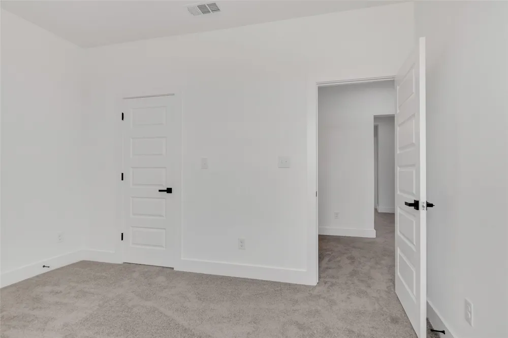 3411 Sanjeev Drive Irving, TX 75060