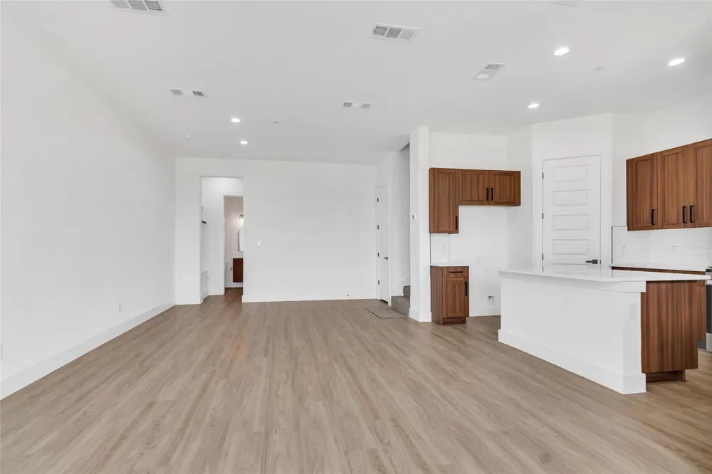 3411 Sanjeev Drive Irving, TX 75060