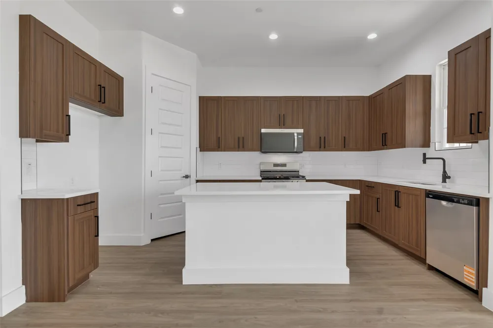 3411 Sanjeev Drive Irving, TX 75060