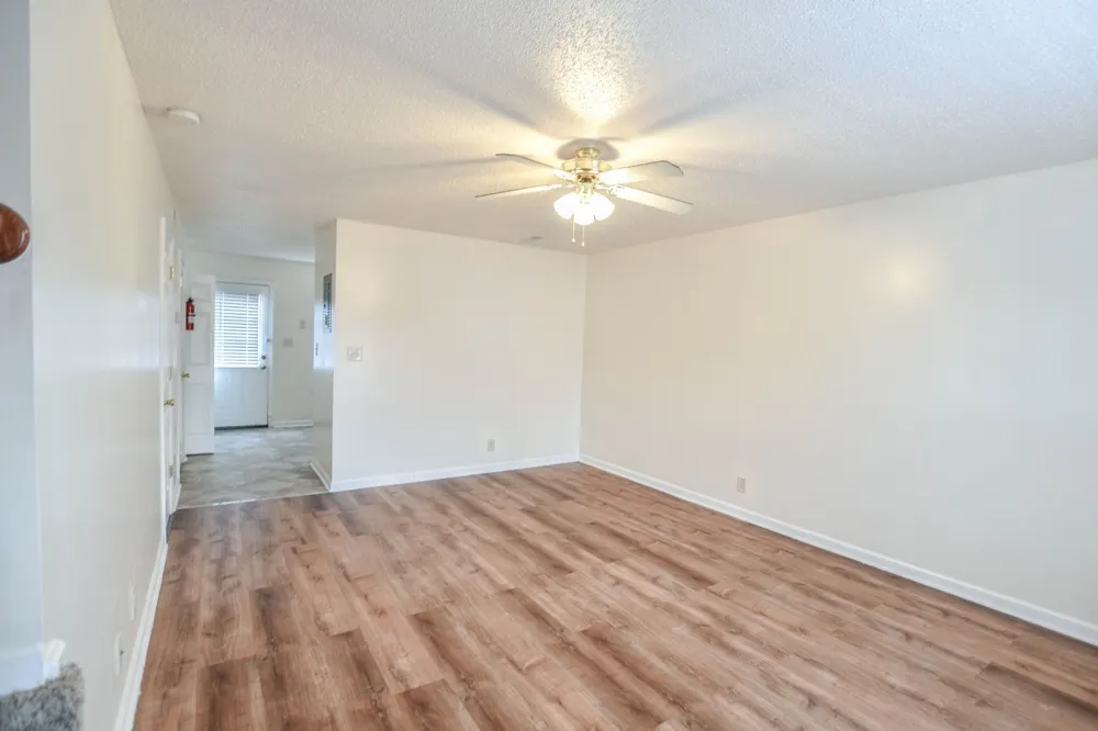 2805 Cobalt Drive #D Clarksville, TN 37040