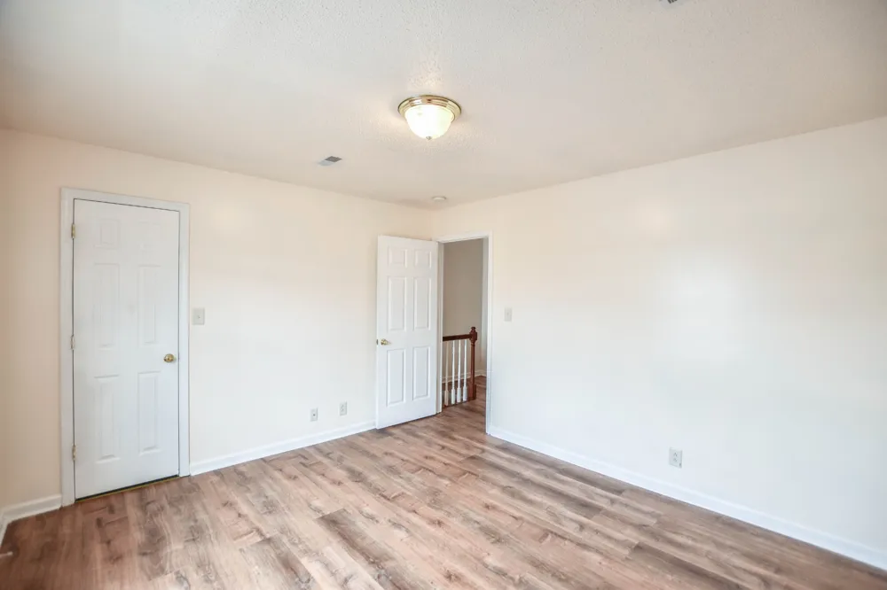 2805 Cobalt Drive #D Clarksville, TN 37040
