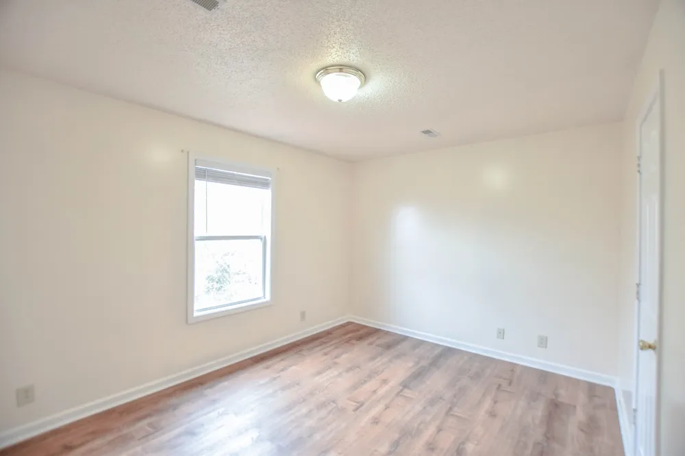 2805 Cobalt Drive #D Clarksville, TN 37040