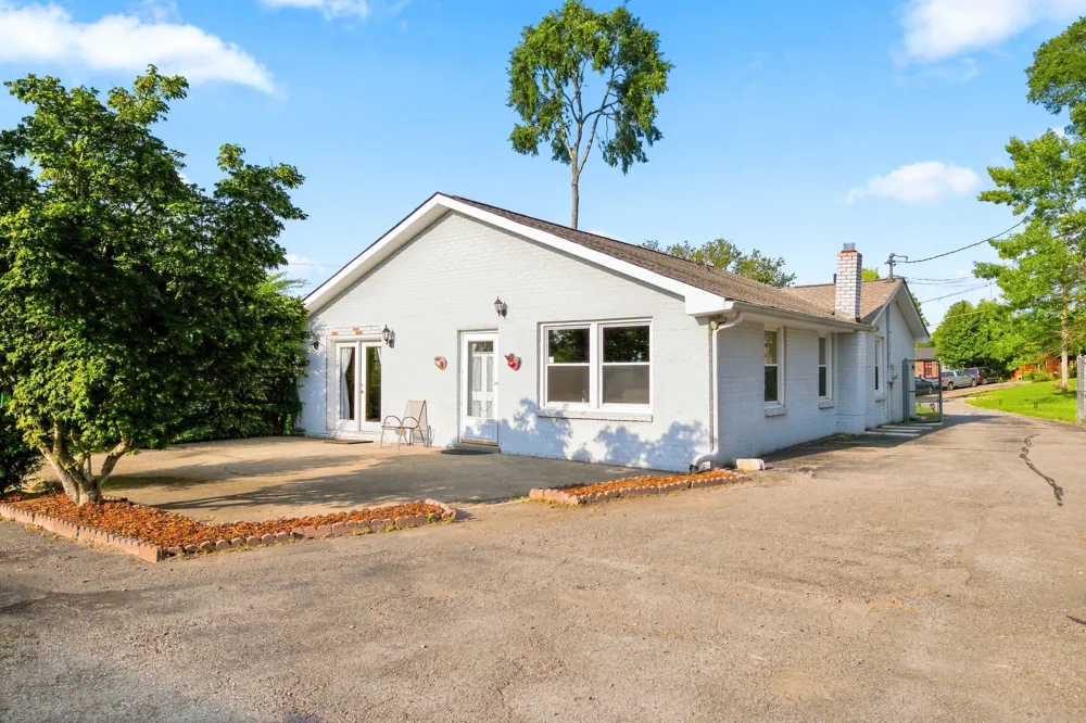 106 River Rd Hendersonville, TN 37075