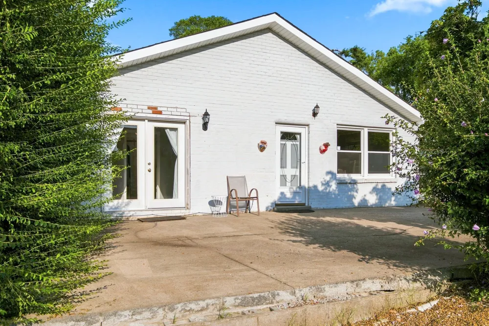 106 River Rd Hendersonville, TN 37075