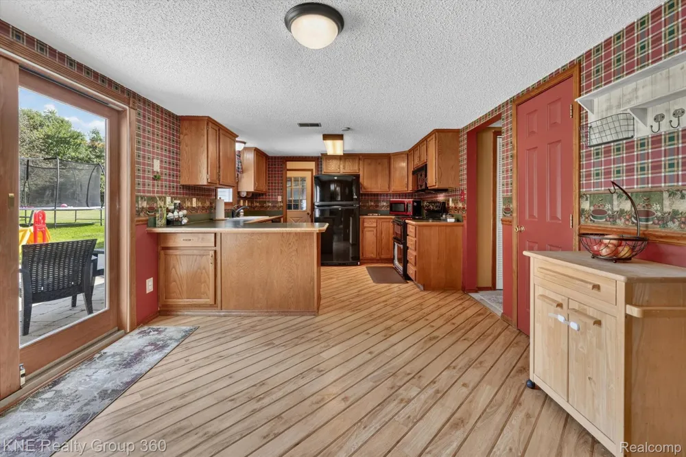 9647 Bellevue Road Pennfield Charter Township, MI 49014