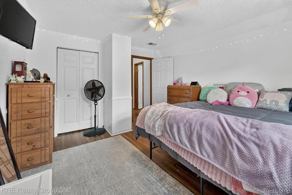 9647 Bellevue Road Pennfield Charter Township, MI 49014