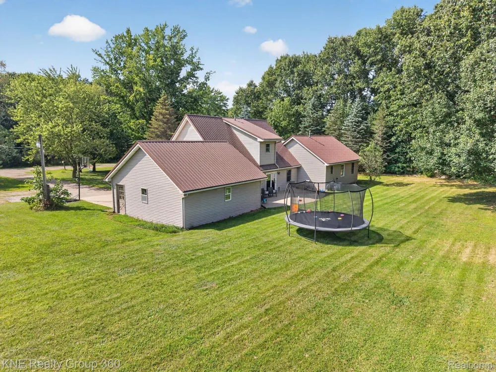 9647 Bellevue Road Pennfield Charter Township, MI 49014
