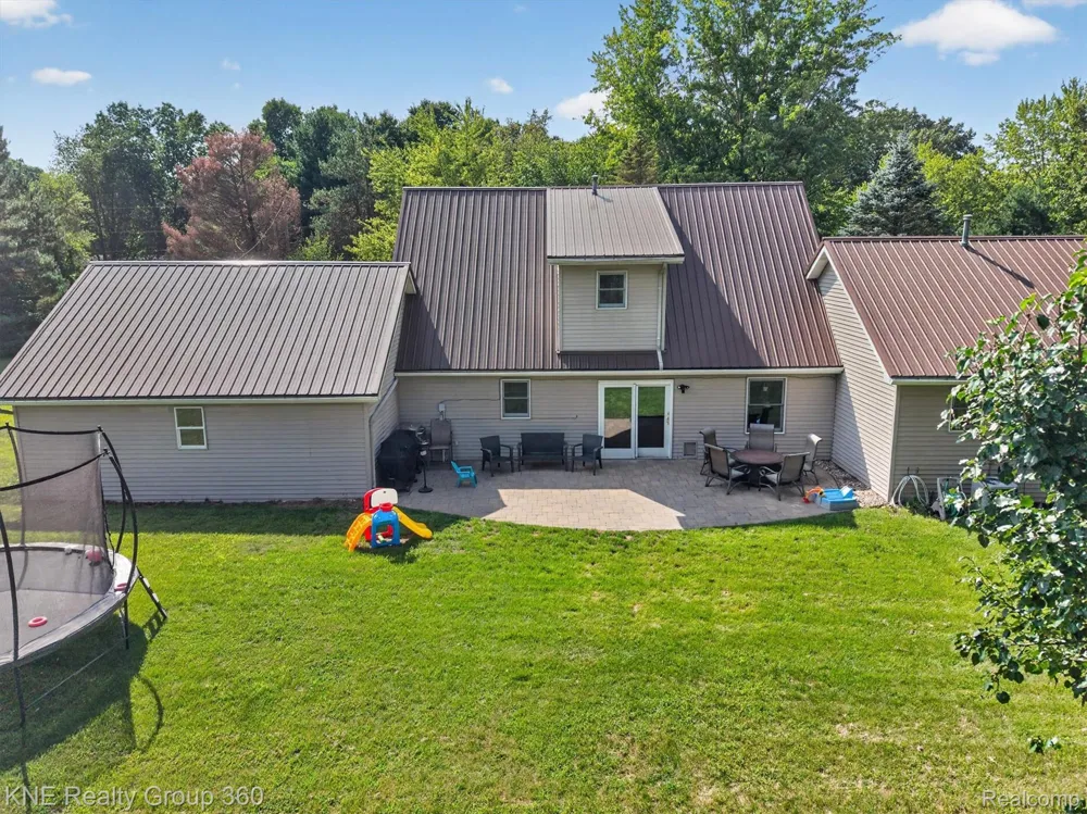 9647 Bellevue Road Pennfield Charter Township, MI 49014