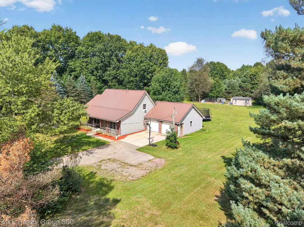 9647 Bellevue Road Pennfield Charter Township, MI 49014
