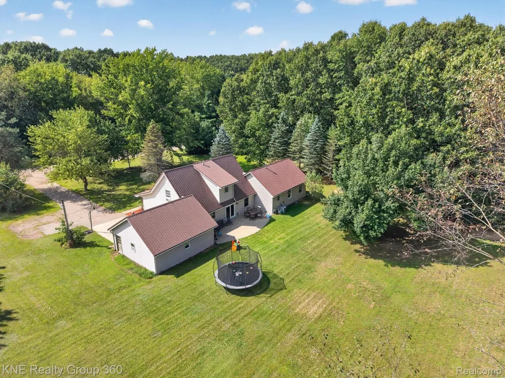 9647 Bellevue Road Pennfield Charter Township, MI 49014