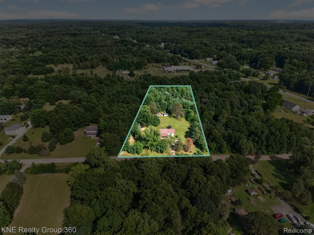 9647 Bellevue Road Pennfield Charter Township, MI 49014