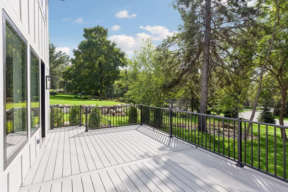 2631 Orchard Lane Excelsior, MN 55331