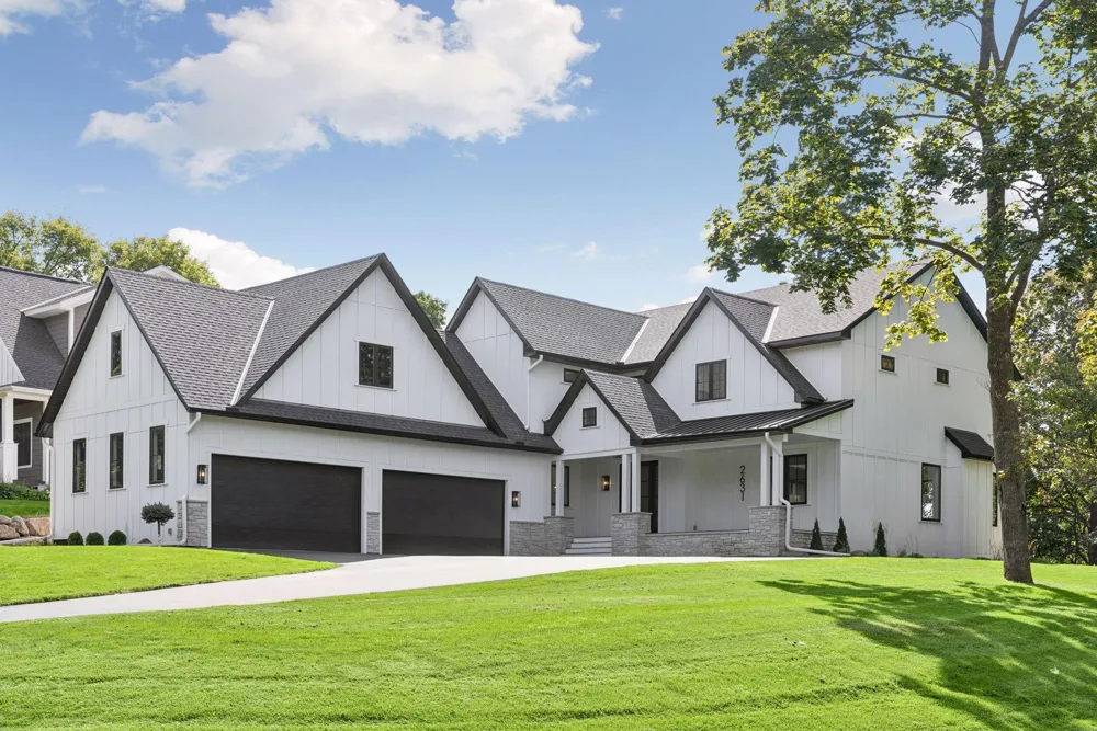 2631 Orchard Lane Excelsior, MN 55331