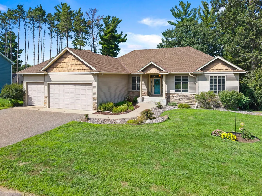 13781 9th Avenue S Zimmerman, MN 55398