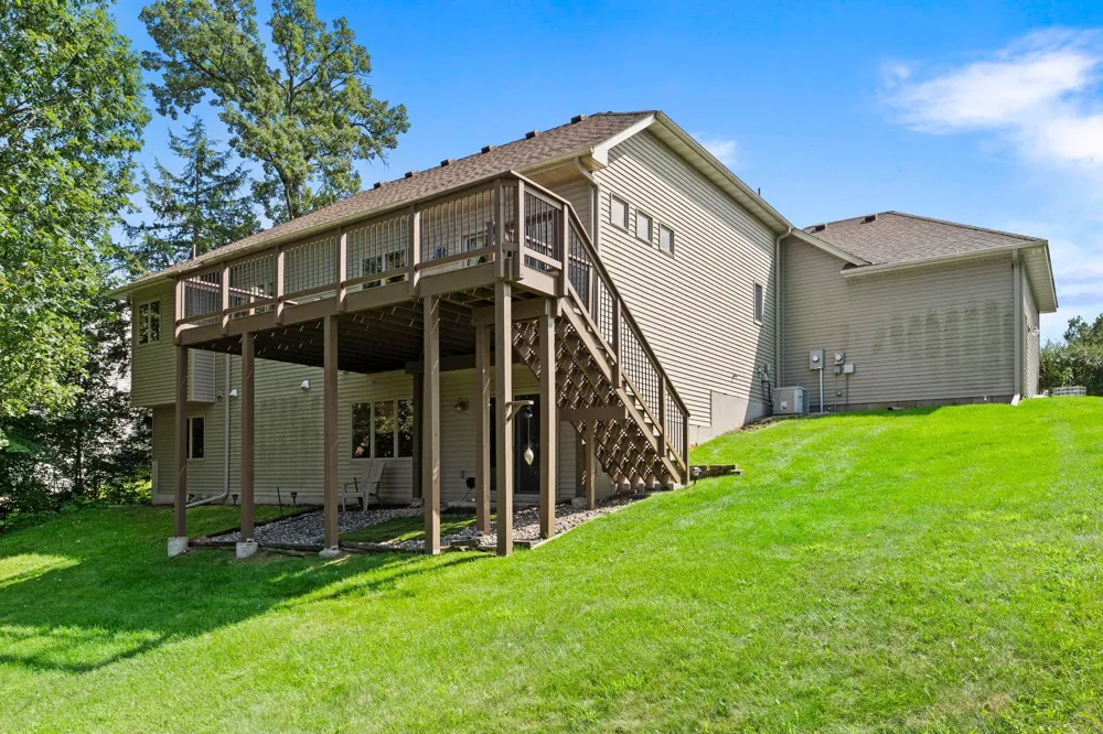 13781 9th Avenue S Zimmerman, MN 55398