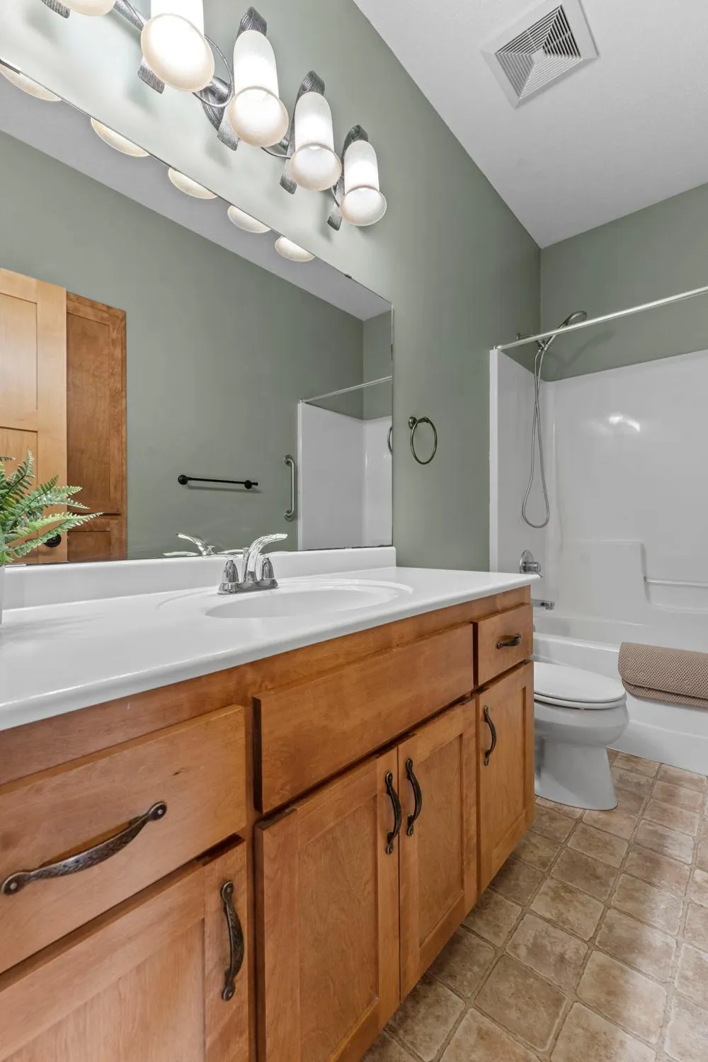 13781 9th Avenue S Zimmerman, MN 55398