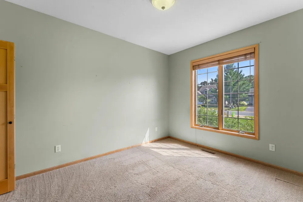 13781 9th Avenue S Zimmerman, MN 55398
