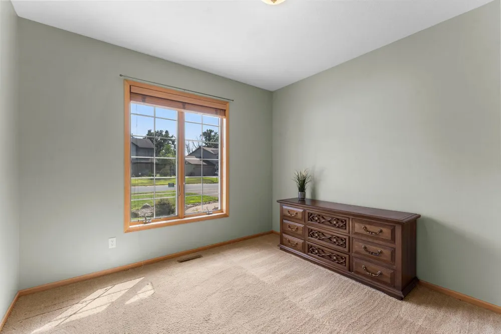 13781 9th Avenue S Zimmerman, MN 55398