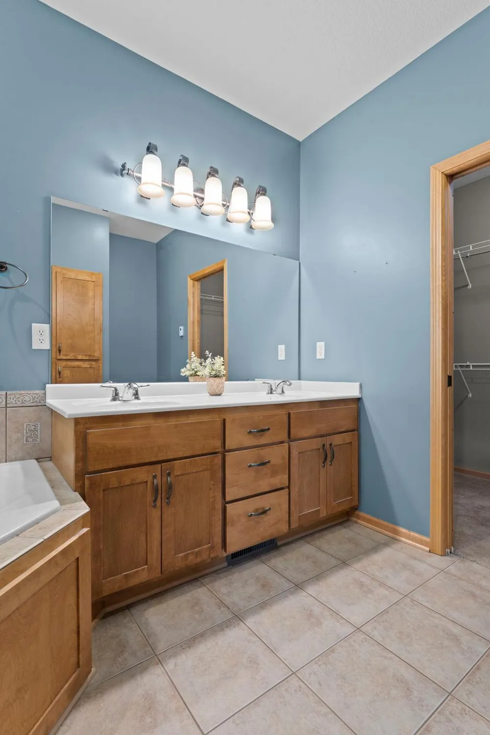 13781 9th Avenue S Zimmerman, MN 55398