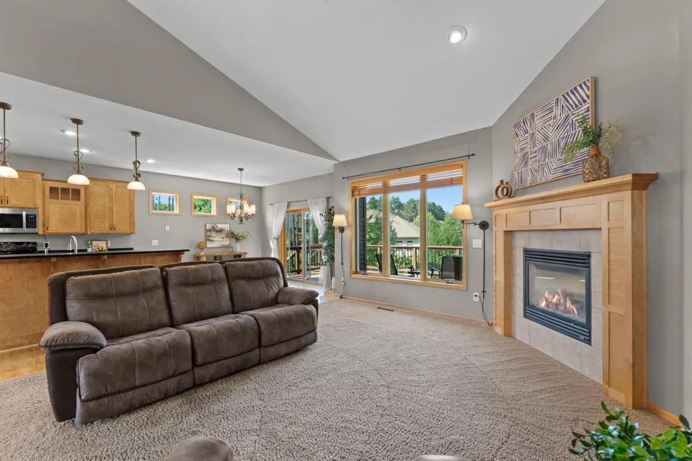 13781 9th Avenue S Zimmerman, MN 55398