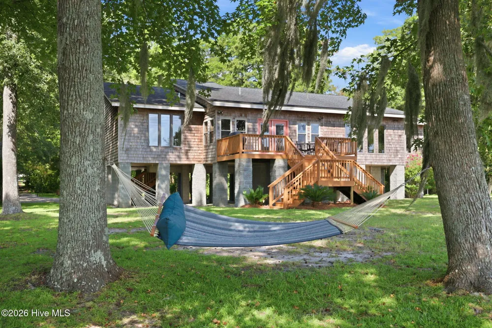 213 Cedar Drive Blounts Creek, NC 27814
