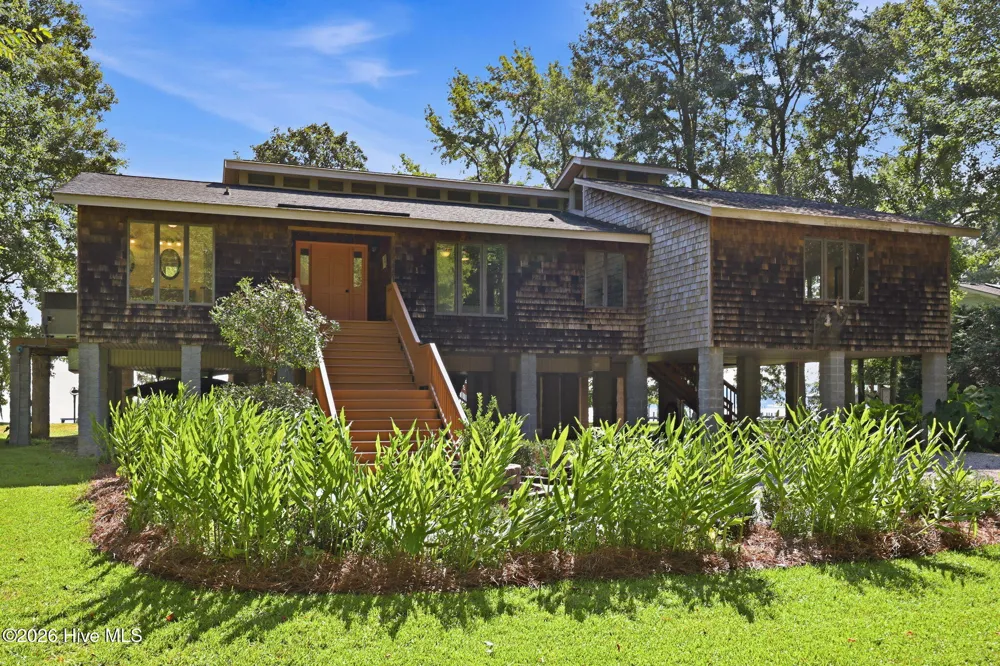 213 Cedar Drive Blounts Creek, NC 27814