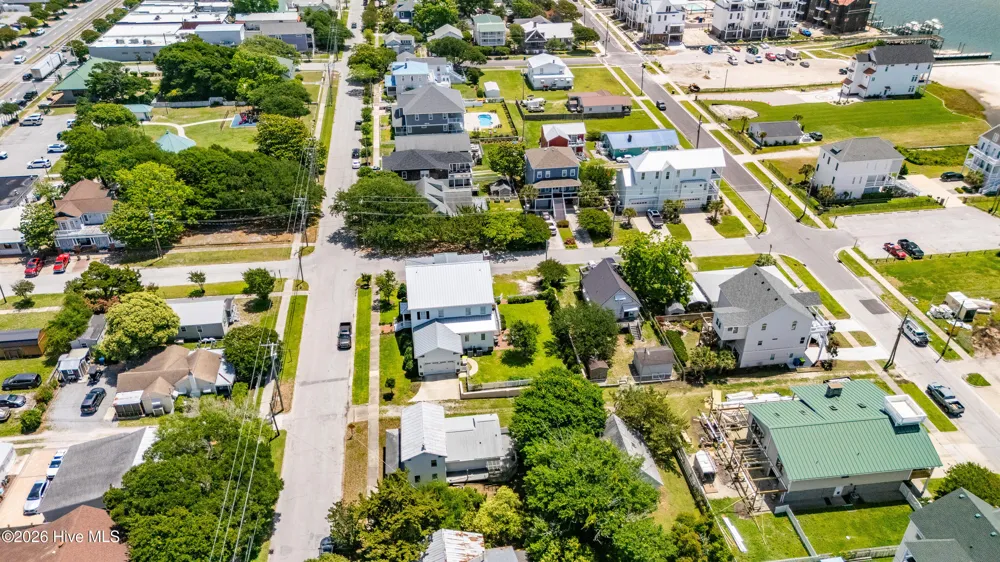 1105 Evans Street Morehead City, NC 28557