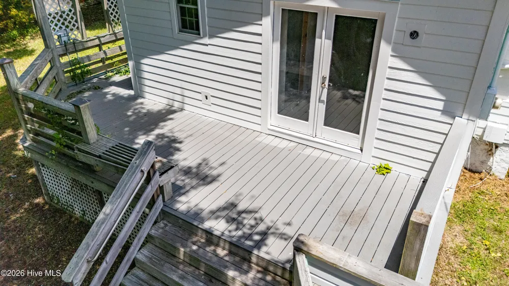 1105 Evans Street Morehead City, NC 28557