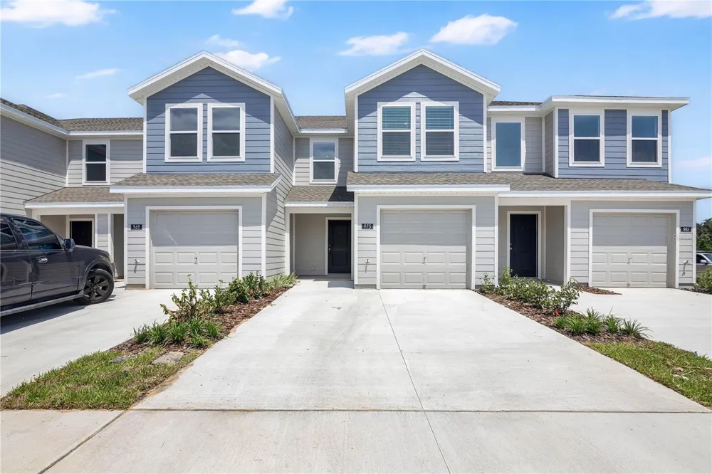 975 PHOENIX STREET Davenport, FL 33837