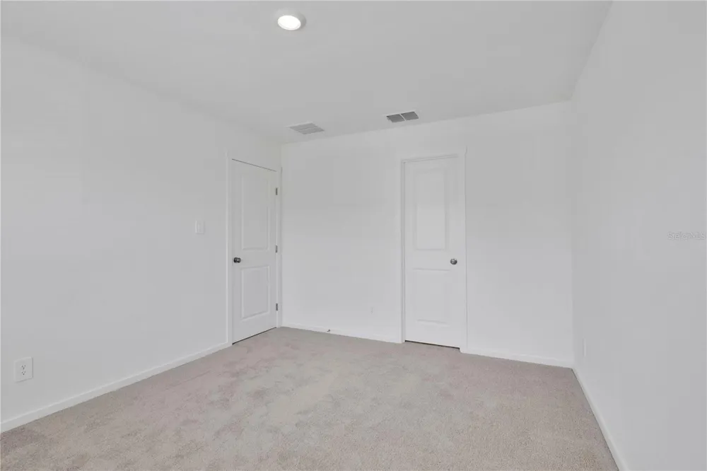 975 PHOENIX STREET Davenport, FL 33837