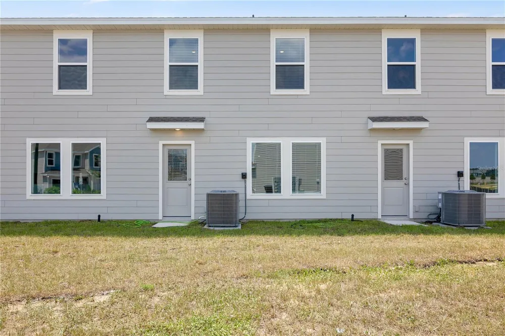 975 PHOENIX STREET Davenport, FL 33837