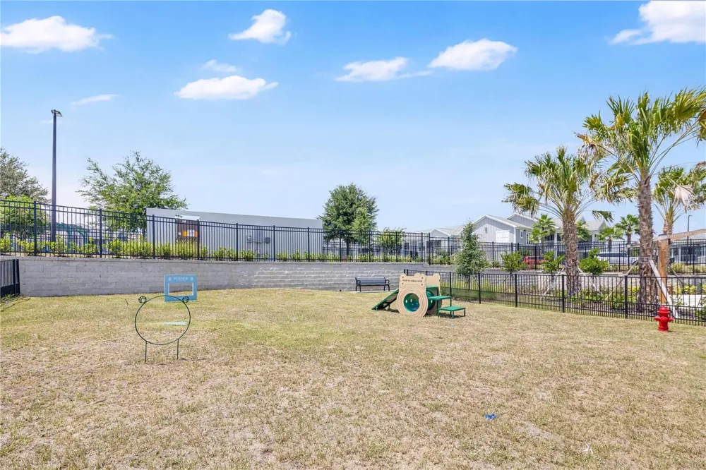 975 PHOENIX STREET Davenport, FL 33837
