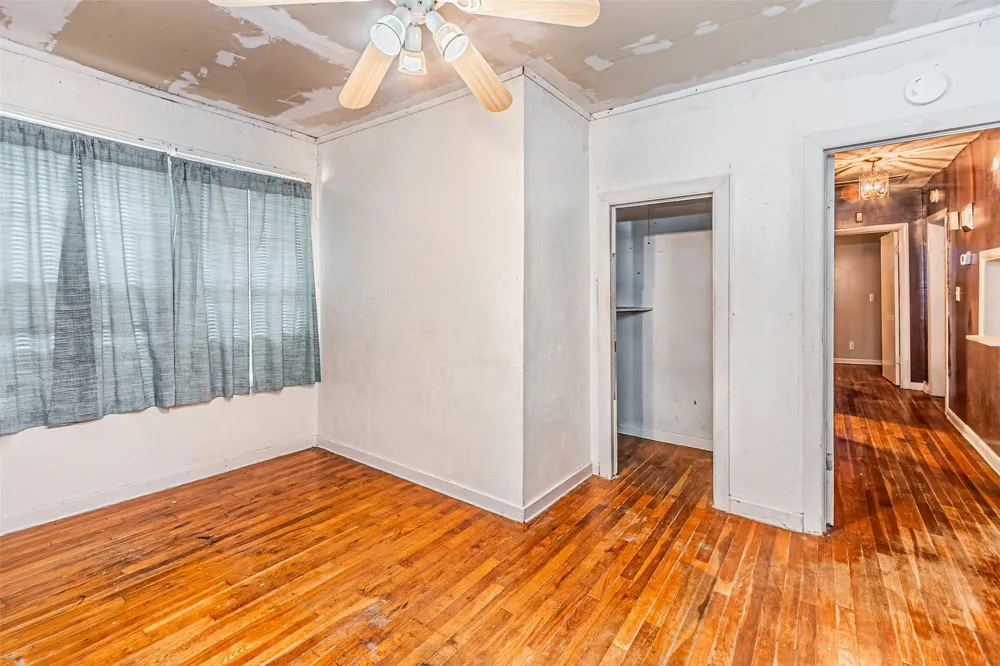 200 4th Street Kerens, TX 75144
