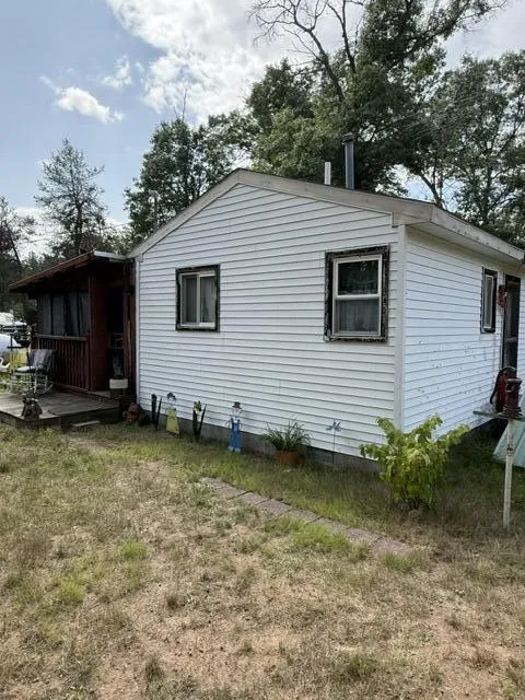 2565 M-18 Roscommon, MI 48653