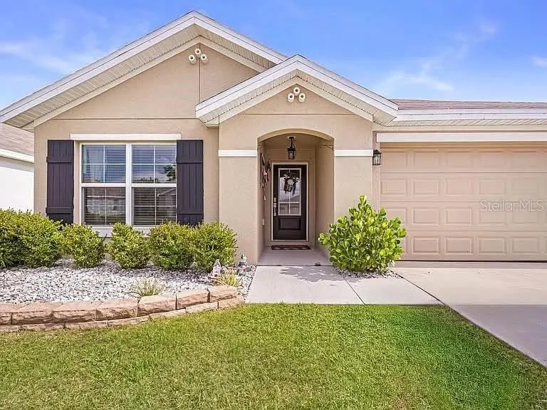 8574 TRIUMPH CIRCLE Wildwood, FL 34785